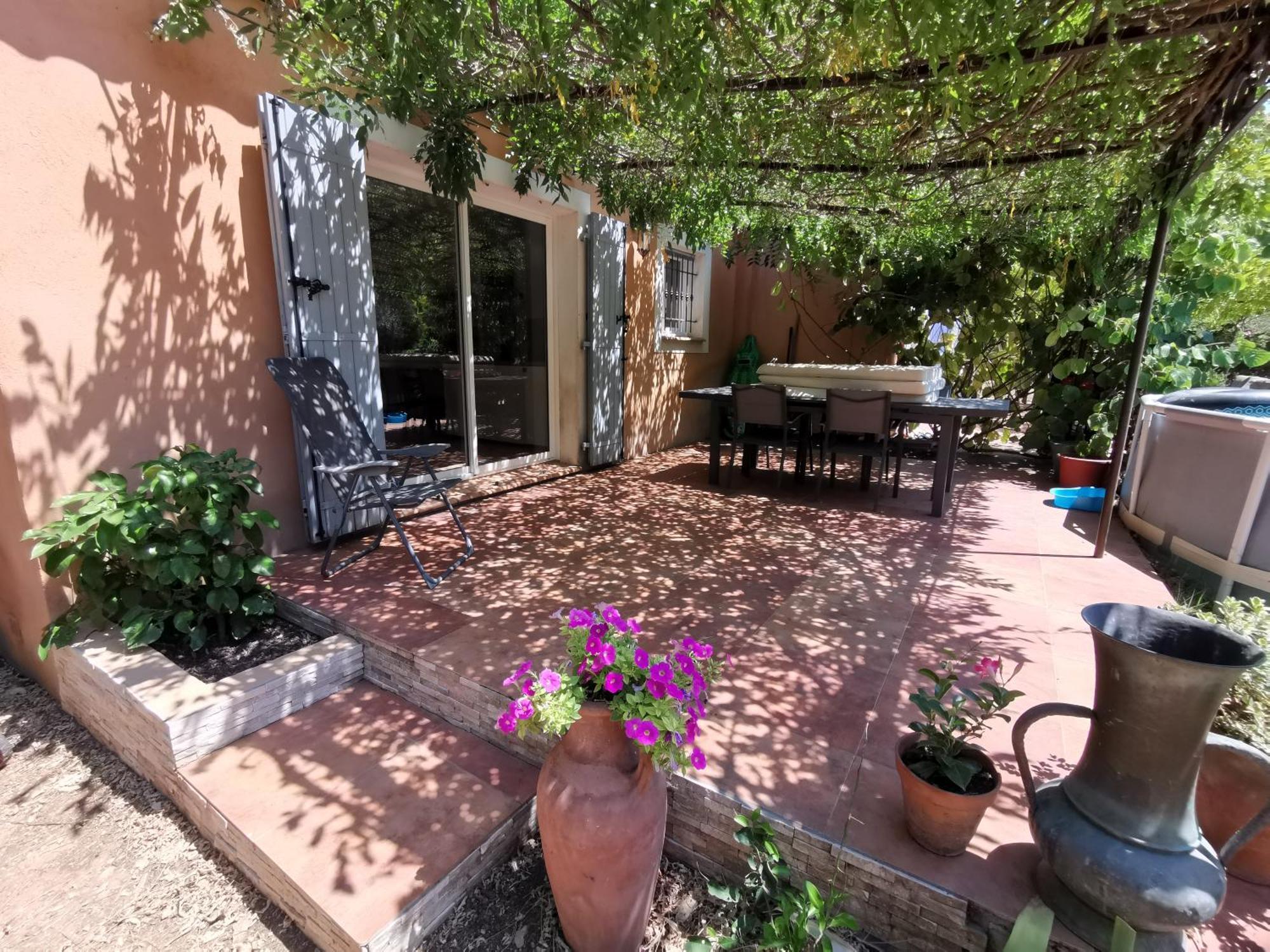 T2 Independant Terrasse Et Piscine Au Calme Var Sud De La France Flassans-sur-Issole Εξωτερικό φωτογραφία